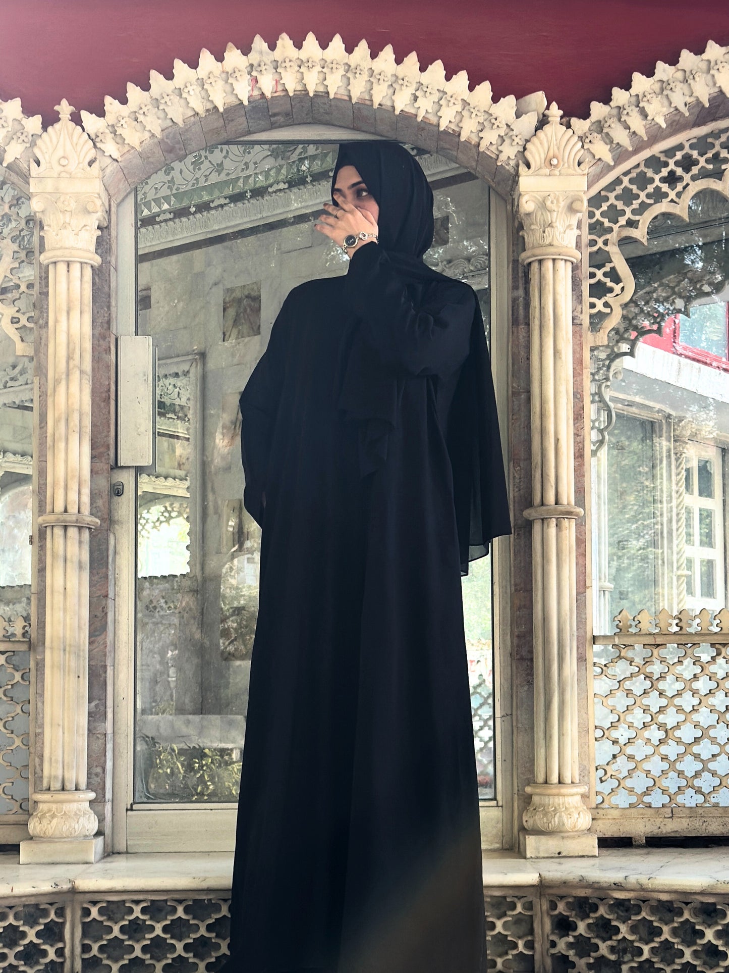 Plain Classic Black Abaya