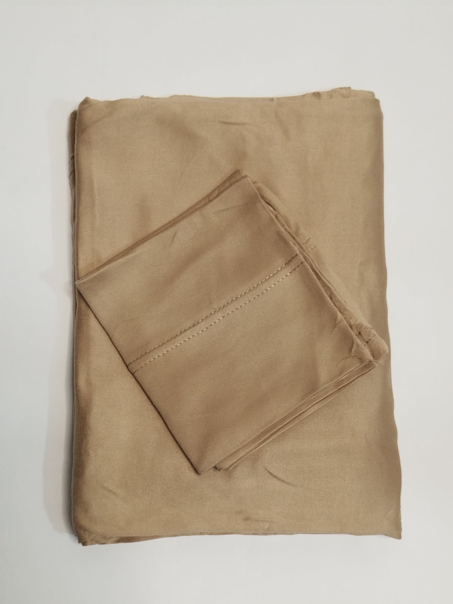 Golden Beige: Jersey Hijab With Matching Cap